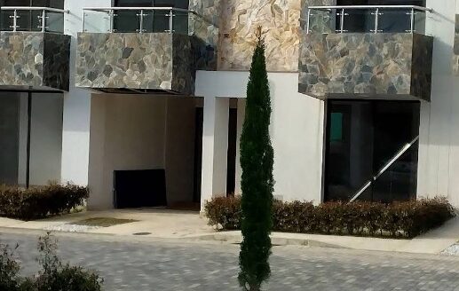 Casa Unifamiliar